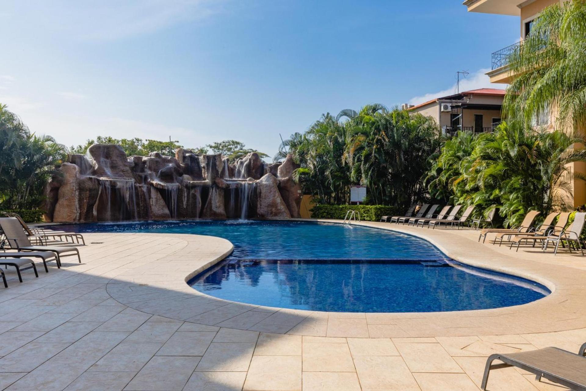 Sunrise 6- Ocean View 2 Bedroom Condo, Steps To The Beach Тамариндо Екстериор снимка